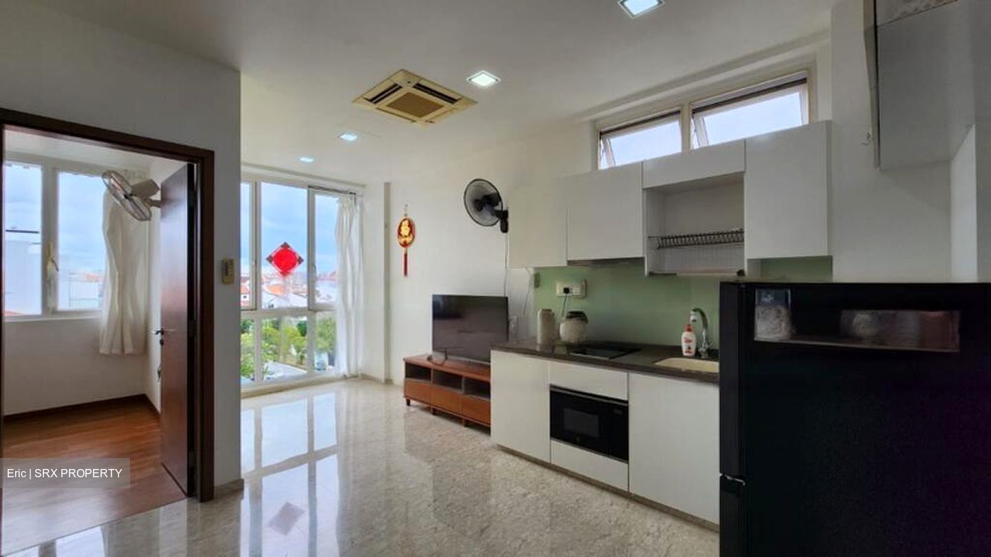 Sunny Lodge (D14), Apartment #554022371